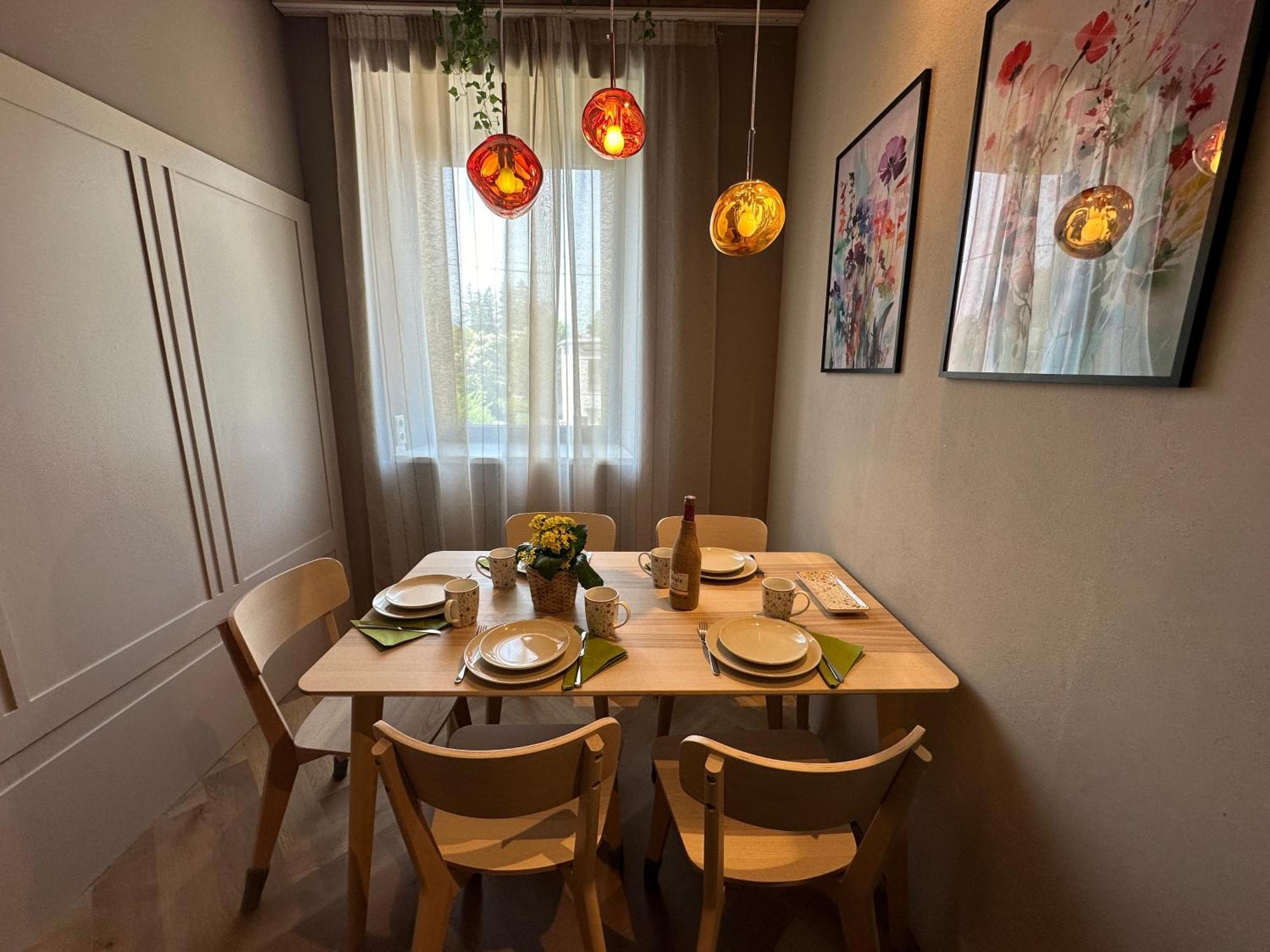 Book-a-room 32 Apartment